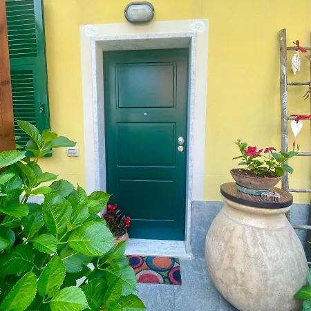Casa Virgi Λεβάντο